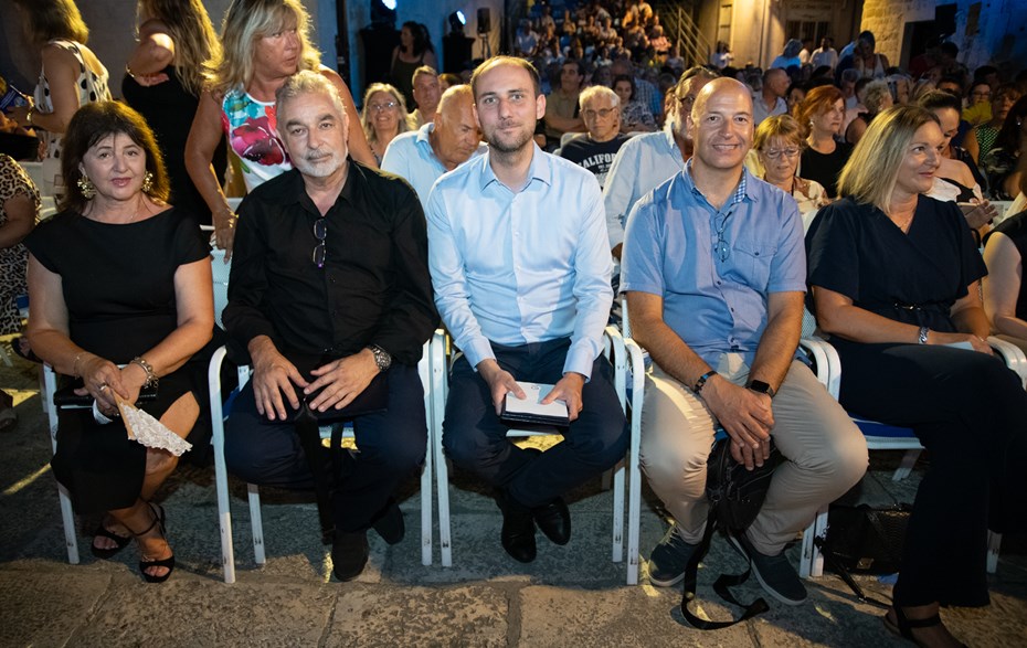 Održan 29. tradicionalni koncert „Grad Zagreb Gradu Omišu“
